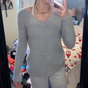 ABERCROMBIE SWEATER